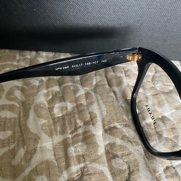 NWOT Prada PR29RV Eyeglass Frames 1AB1O1-54 - Black PR29RV-1AB1O1-54 - Picture 4 of 6